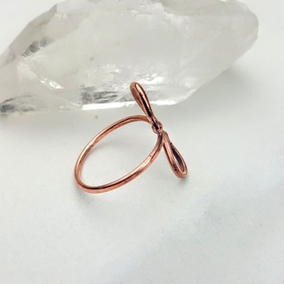 Copper • Swirly Ring Any Size Simple Dainty Chic - Picture 3 of 5